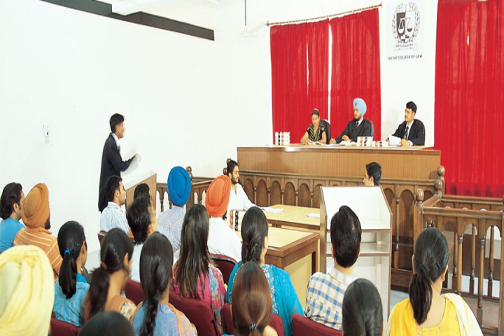 moot-court